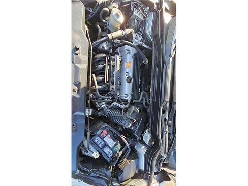 Used 2011 Honda CR-V EX image 36