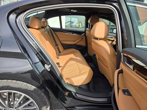 Used 2018 BMW 530i xDrive image 6