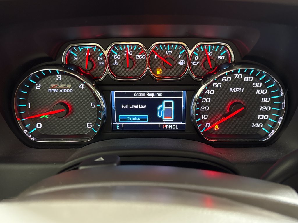 Used 2019 Chevrolet Tahoe LT w/ Off-Road Package AWD/4WD image 16