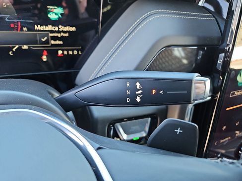 New 2026 GMC Yukon Elevation image 17