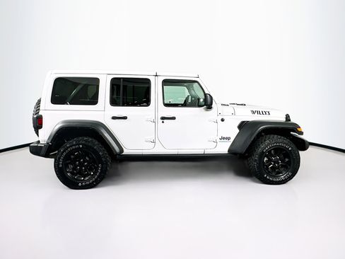 Used 2023 Jeep Wrangler Unlimited AWD/4WD image 10