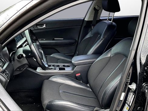 Used 2019 Kia Optima S w/ S Panoramic Sunroof Package image 16