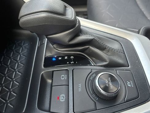 New 2025 Toyota RAV4 XLE w/ Convenience Package image 21