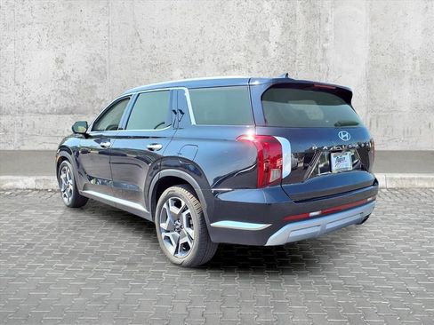 Used 2024 Hyundai Palisade Limited image 11