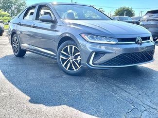 New 2026 Volkswagen Jetta SE FWD video 1