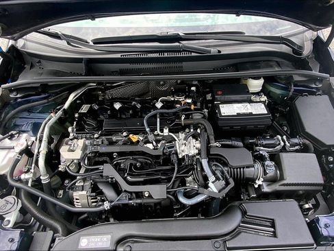 Used 2025 Toyota Corolla LE FWD image 13