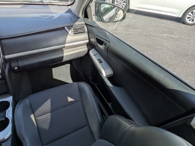 Used 2012 Toyota Camry SE FWD image 15