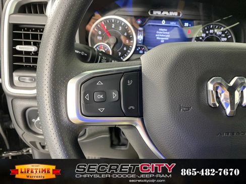 New 2026 RAM 1500 Express AWD/4WD image 15