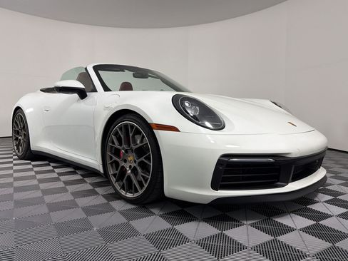 Certified 2022 Porsche 911 Carrera 4S AWD/4WD image 7