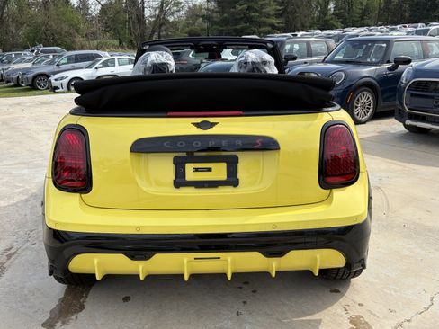 Used 2026 MINI Cooper S FWD image 6