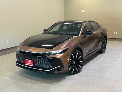 New 2026 Toyota Crown Platinum