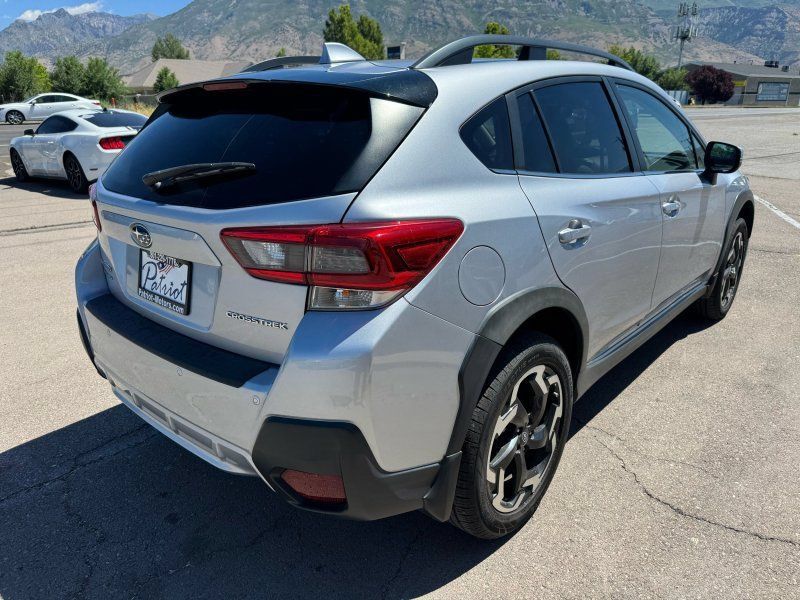 Used 2021 Subaru Crosstrek 2.5i Limited w/ Moonroof Package 1 AWD/4WD image 5