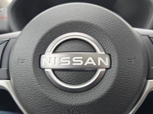 Used 2024 Nissan Sentra SR w/ SR Premium Package image 39