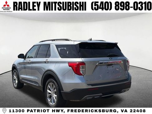 Used 2022 Ford Explorer XLT w/ Equipment Group 202A image 15