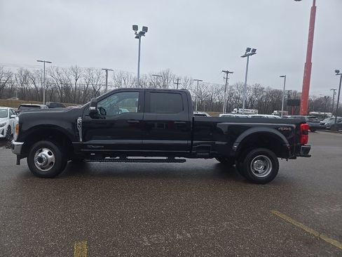 Used 2023 Ford F350 XLT w/ 360-Degree Camera Package image 4
