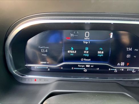 Used 2022 Chevrolet Tahoe Z71 image 23