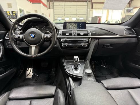 Used 2019 BMW 330i Gran Turismo xDrive w/ M Sport Package AWD/4WD image 21