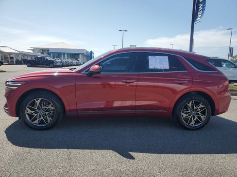 Used 2022 Genesis GV70 2.5T w/ Select Package AWD/4WD image 2