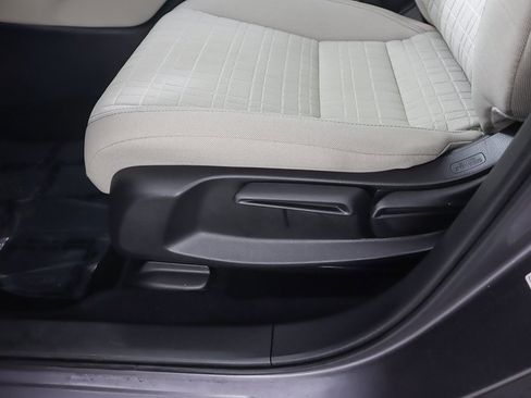 Used 2024 Honda HR-V LX image 27