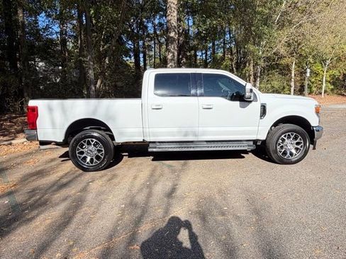 Used 2020 Ford F250 Lariat w/ Lariat Value Package image 17