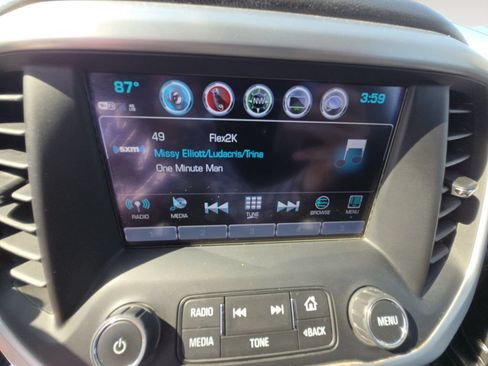 Used 2017 GMC Acadia SLT AWD/4WD image 15