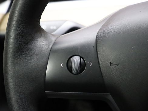Used 2023 Tesla Model 3 Standard Range RWD image 44