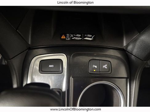 Used 2022 Chevrolet Equinox Premier image 49