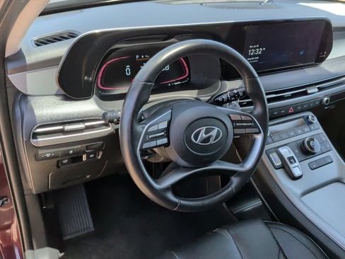 Used 2025 Hyundai Palisade SEL FWD image 14