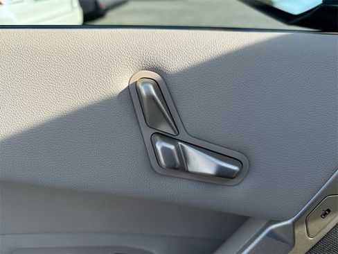 Used 2024 BMW iX xDrive50 w/ Convenience Package image 14