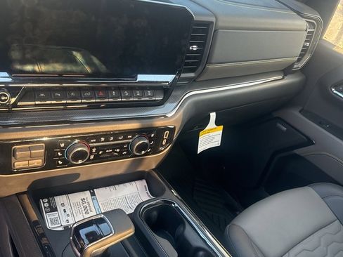 Used 2024 Chevrolet Silverado 1500 ZR2 w/ ZR2 Bison Edition image 30