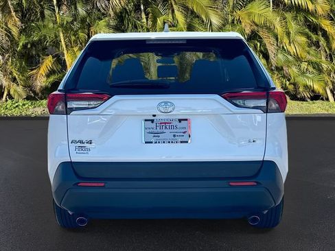 Used 2025 Toyota RAV4 LE FWD image 6