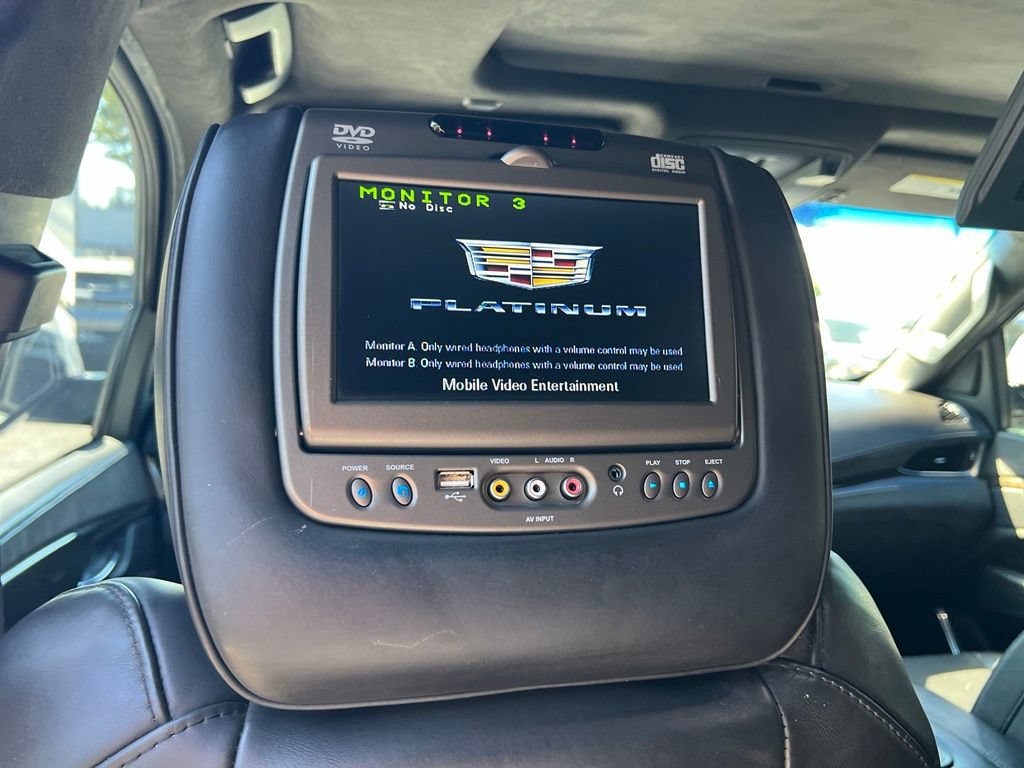 Used 2016 Cadillac Escalade Platinum AWD/4WD image 15