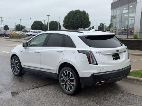 Used 2024 Cadillac XT5 Sportv w/ Platinum Package AWD/4WD image 4