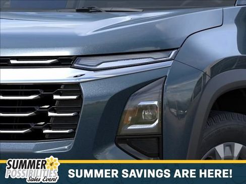 New 2026 Chevrolet Equinox LT w/ Convenience Package II AWD/4WD image 10