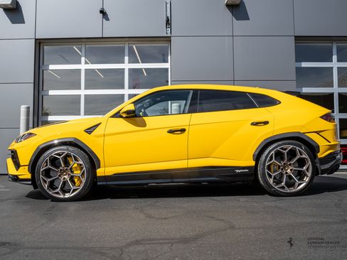 Used 2024 Lamborghini Urus Performante image 4