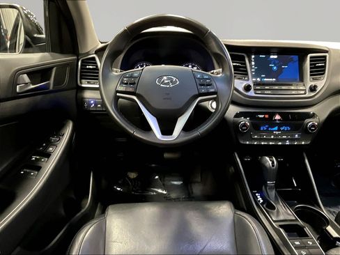 Used 2016 Hyundai Tucson Limited w/ Option Group 03 FWD image 8