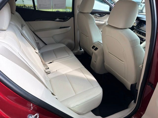 Used 2021 Buick Envision Essence FWD image 23