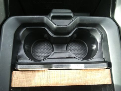 Used 2020 RAM 1500 Limited image 18