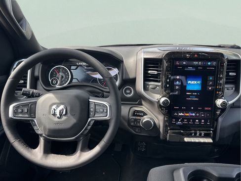 New 2026 RAM 1500 Big Horn AWD/4WD image 32