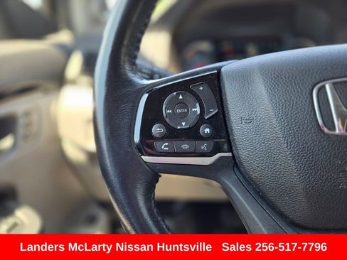 Used 2021 Honda Pilot Touring image 30