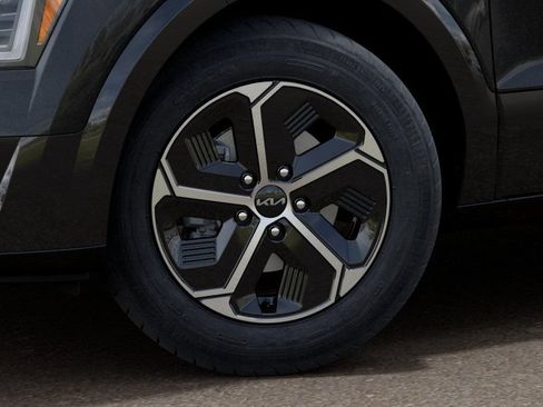 New 2026 Kia Niro FWD image 9