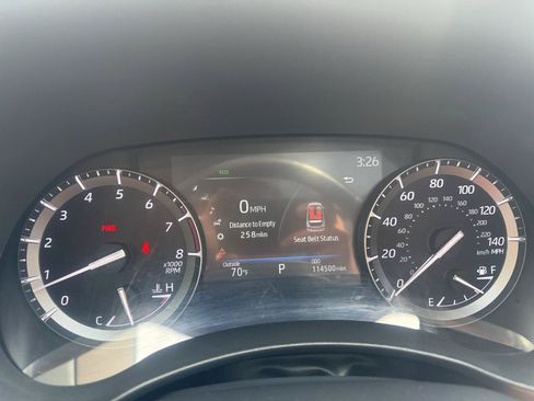 Used 2020 Toyota Highlander Platinum AWD/4WD image 23