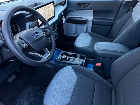 New 2026 Ford Maverick XLT image 9