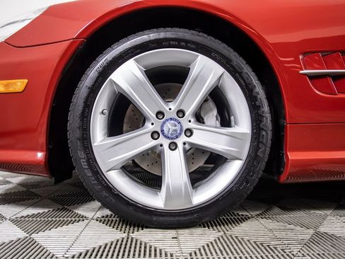 Used 2009 Mercedes-Benz SL 550 image 41