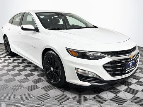 Used 2023 Chevrolet Malibu LT FWD image 29