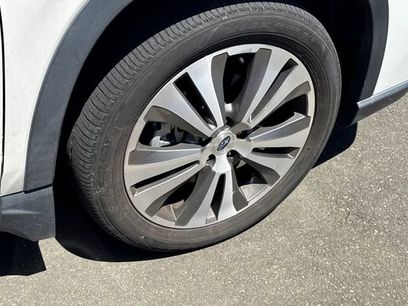 Used 2021 Subaru Ascent Limited w/ Technology Package