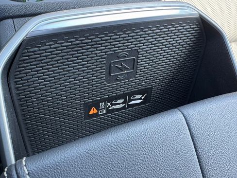 New 2026 GMC Terrain Elevation w/ Elevation Premium Package AWD/4WD image 34