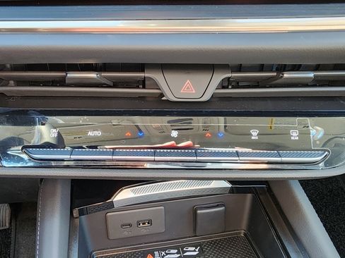 New 2026 Buick Envision Avenir image 31