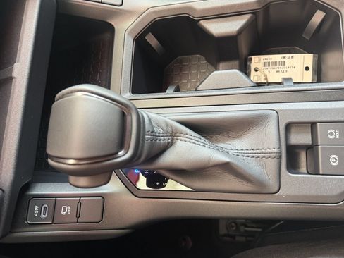 New 2026 Toyota RAV4 XSE AWD/4WD image 20