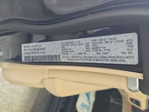 Used 2022 Jeep Grand Cherokee Limited 4xe image 8